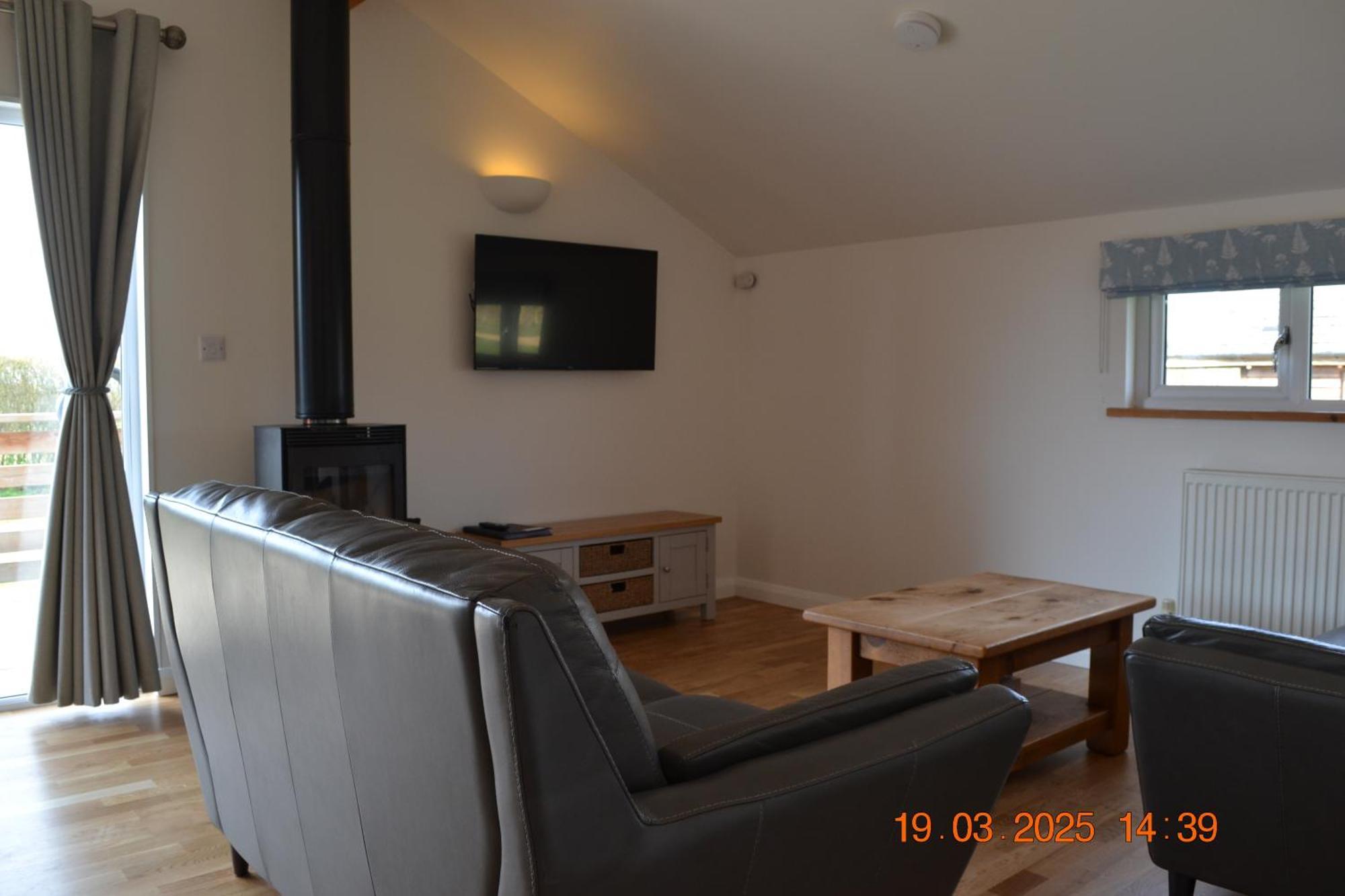 Fields End Lodges Doddington  Ngoại thất bức ảnh