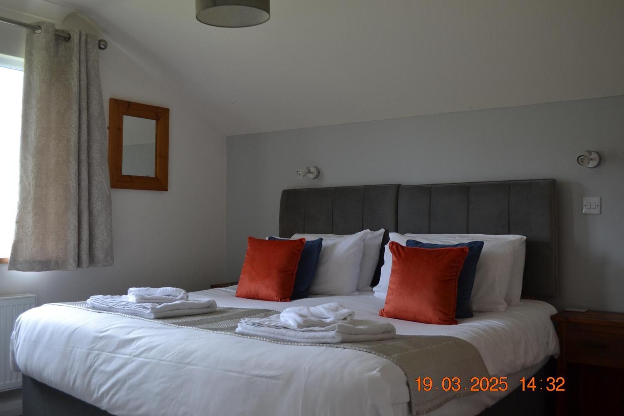Fields End Lodges Doddington  Ngoại thất bức ảnh