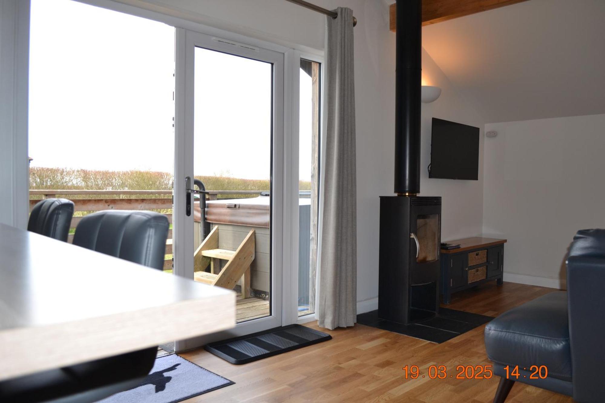 Fields End Lodges Doddington  Ngoại thất bức ảnh