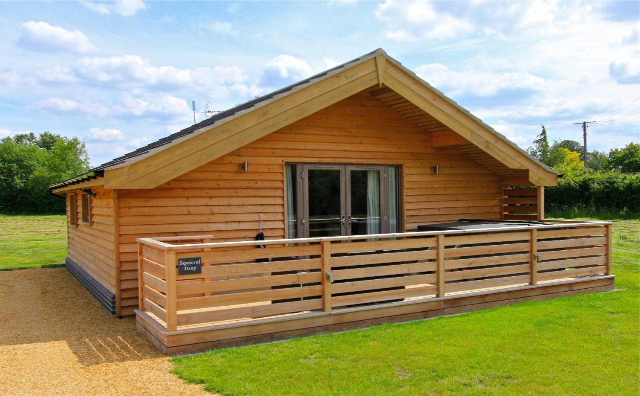 Fields End Lodges Doddington  Ngoại thất bức ảnh