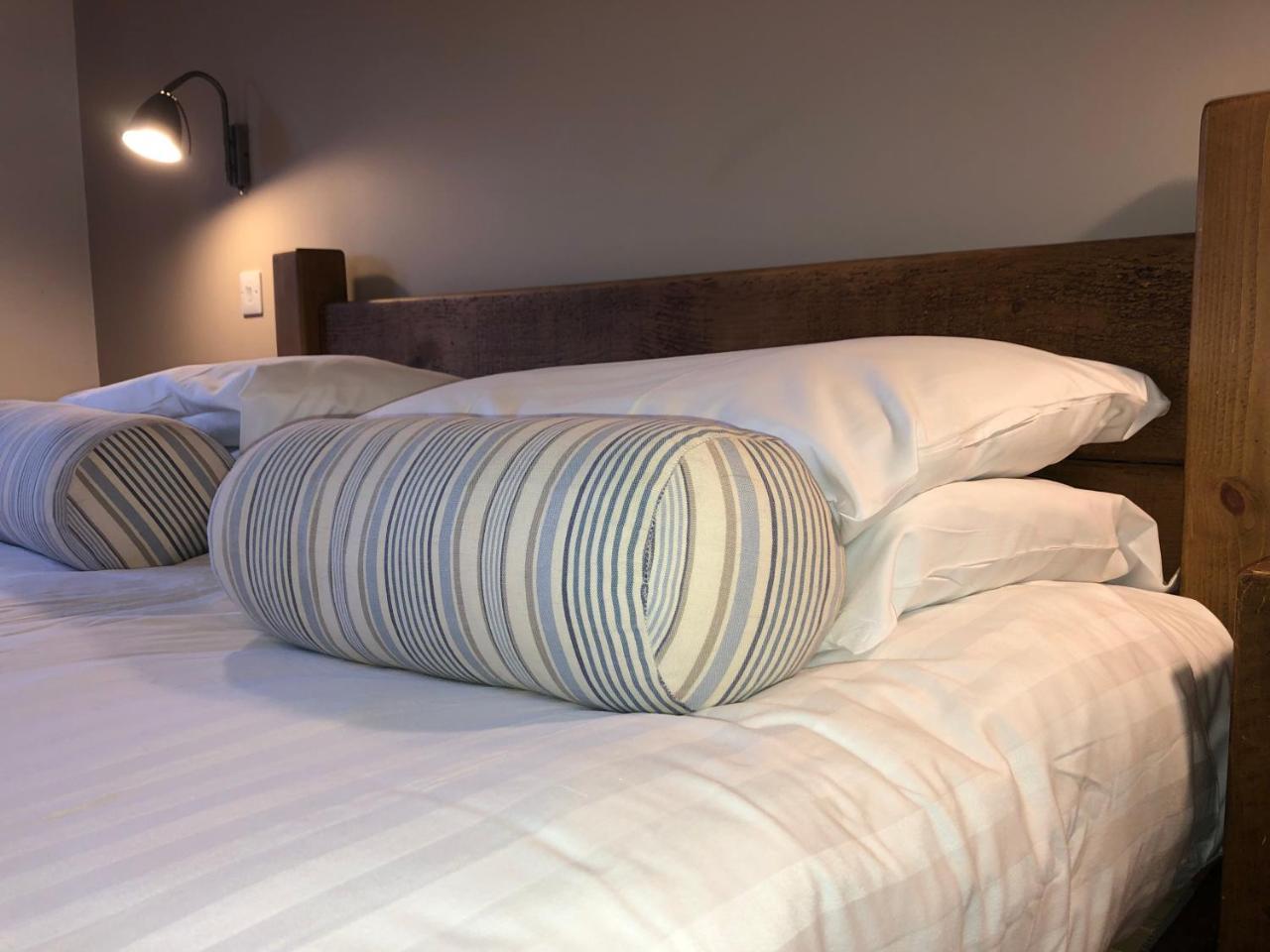 Fields End Lodges Doddington  Ngoại thất bức ảnh