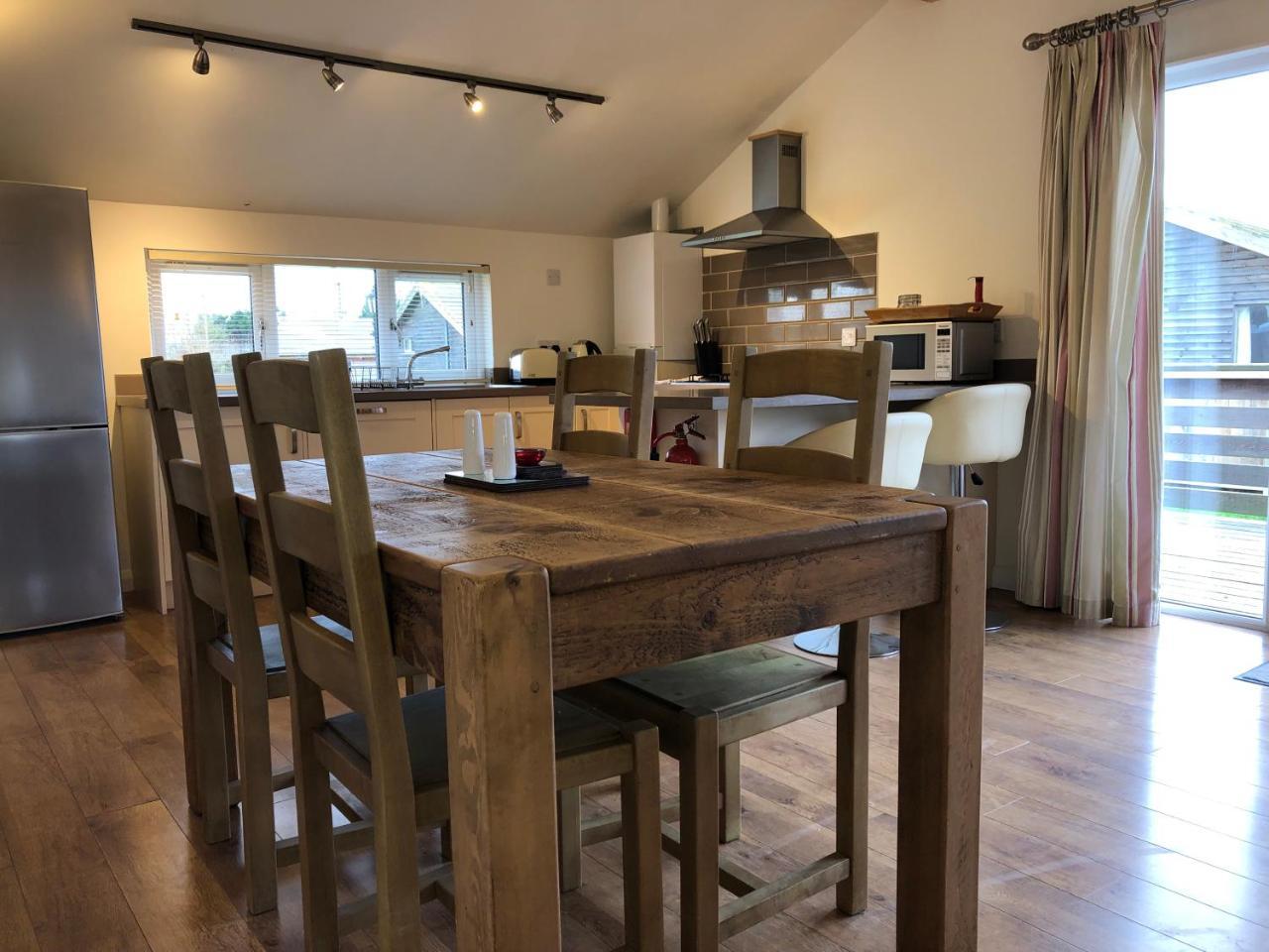 Fields End Lodges Doddington  Ngoại thất bức ảnh
